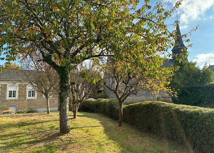 La Maison Du Clocher Casa de Campo Jupilles