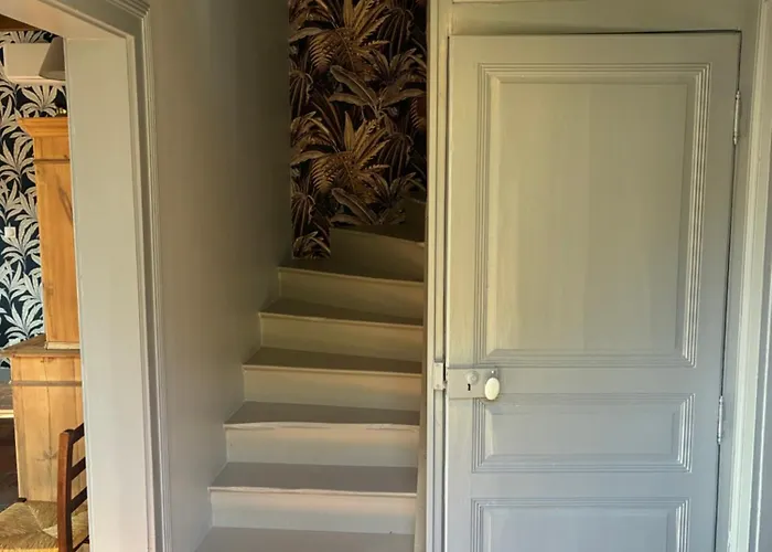 La Maison Du Clocher Casa de Campo *