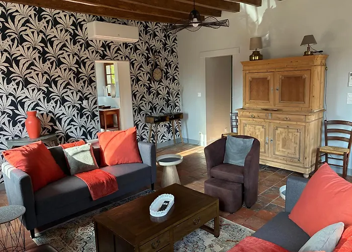 La Maison Du Clocher