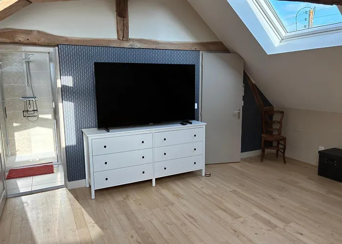 La Maison Du Clocher Casa de Campo *